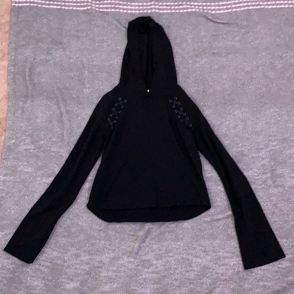 Garage Cropped Hoodie